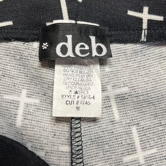 Deb black shorts with tiny white crosses and military style buttons Size medium - Picture 6 of 9